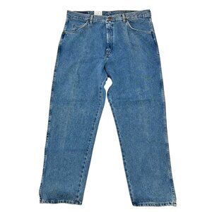 NWT Wrangler Hero Mens 100% Cotton Relaxed Comfort Fit Blue Jean Size 38/30